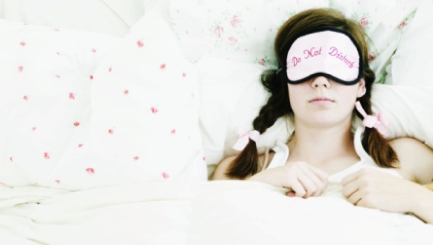 Researchers Say Get Plenty Of Sleep And You Won’t Overeat!
