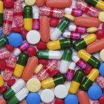 How to Survive the Vitamin and Mineral Supplement Aisle